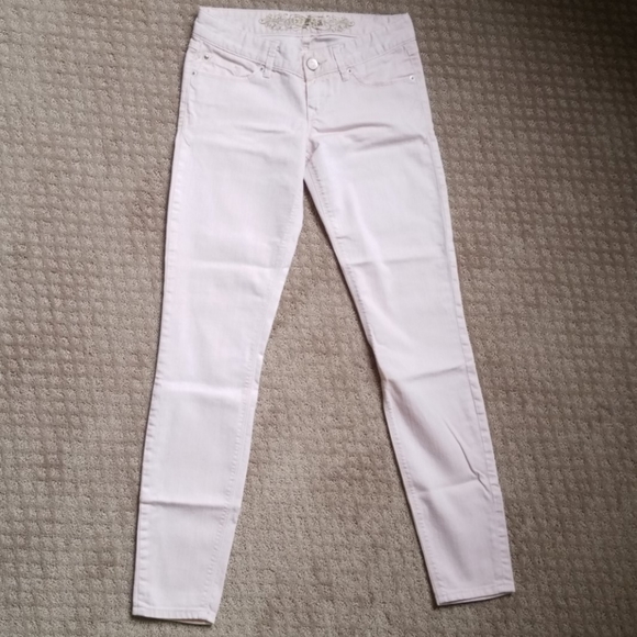 Express Jeans - Picture 3 of 4